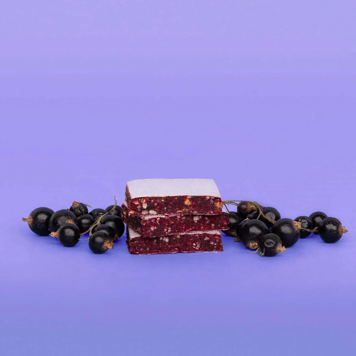 Fit SMOOTHIE Baton owocowo-warzywny z czerwonym burakiem i czarną porzeczką 32 g - Baton owocowy - Usovsko Food - Sklep Fit-Land - Kup na www